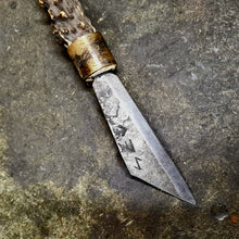 Load image into Gallery viewer, &quot;Mountain Quill&quot; Viking Ritual Knife
